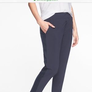 EUC Athleta Brooklyn Ankle Pant-size 10